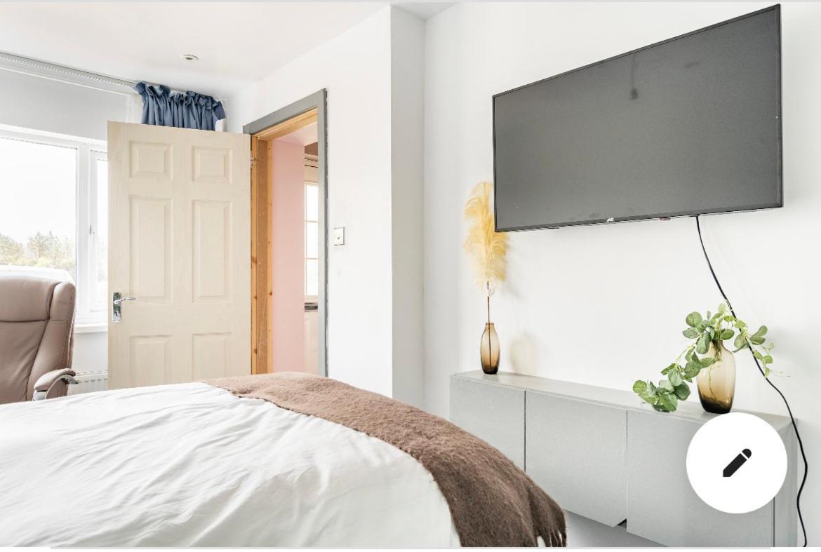 Double Room Oasis Stepps Exterior photo